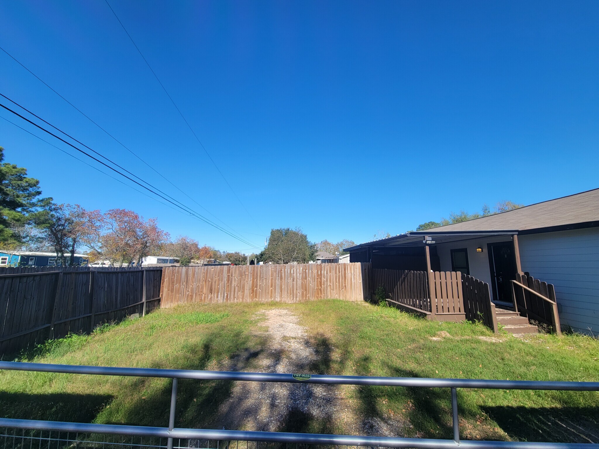 Building Photo - 16511 W Sandy Meadows Dr