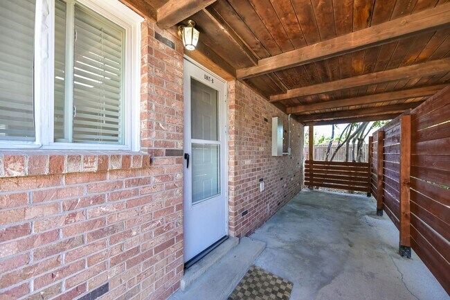 Building Photo - Spacious + Private 2BR/1BA in the Beautiful Golden, CO! Secluded AND Conveniently Located