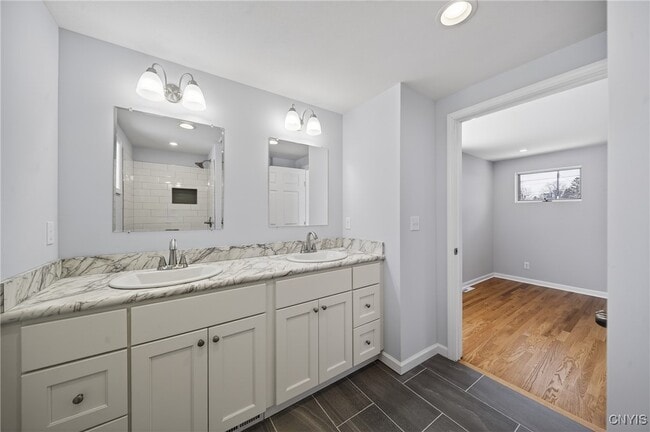 Building Photo - 101 Augusta Dr