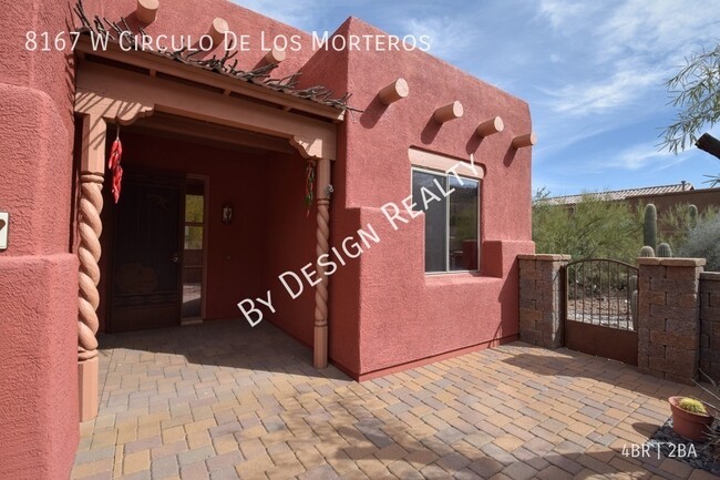 Building Photo - Stunning Santa Fe Style Home with Breathta...