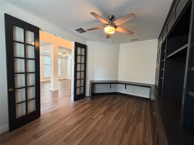 Building Photo - 7801 Aria Loop