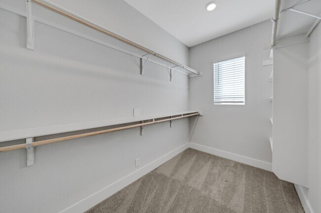 Building Photo - FOUR WEEKS FREE!!!   Brand New Townhome in...