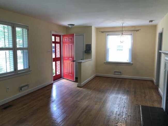 Building Photo - 1505 Baysdale Lane