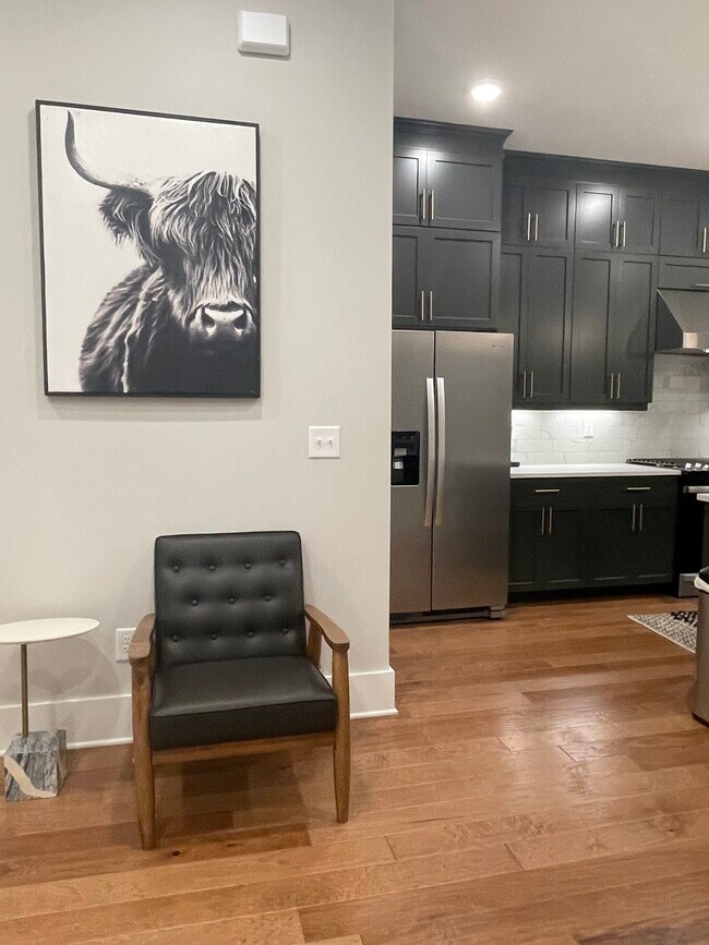 1033 Donald Lee Hollowell Pky NW 1033 Donald Lee Hollowell Pky NW