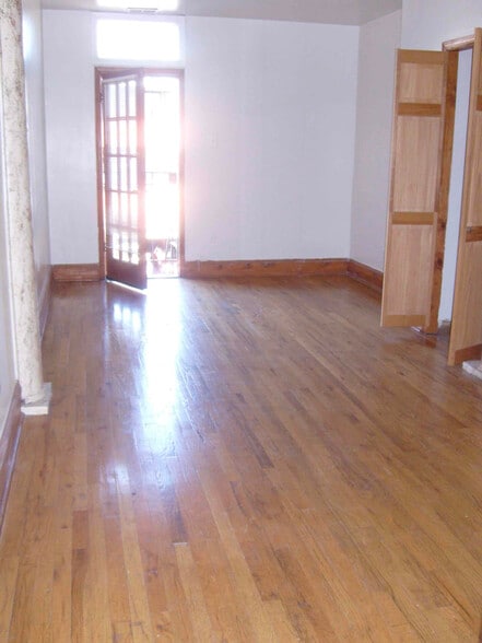 Building Photo - 1223 Harvard St NW