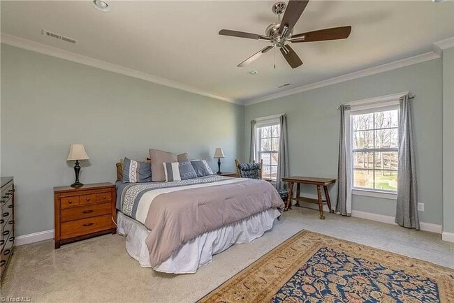 Building Photo - Executive home in popular Lewisville