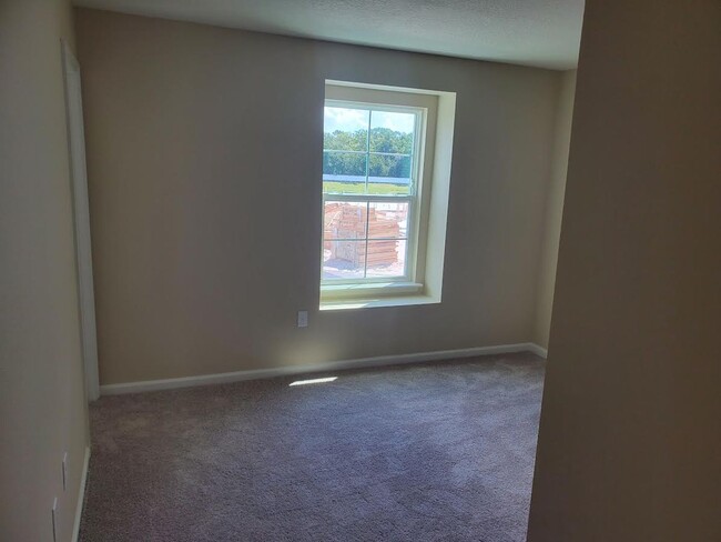 Building Photo - 2B/2.5 Townhome For Rent in Greenland Place!