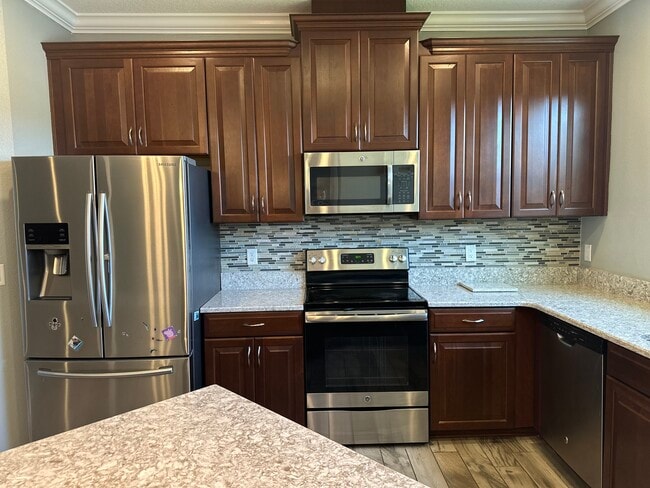 Building Photo - 9119 Carolina Wren Dr