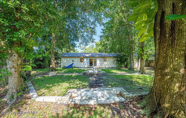 Building Photo - 82 Haven Dr