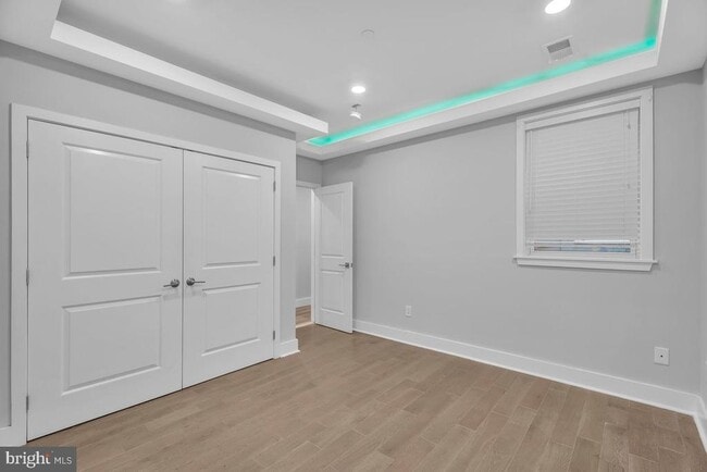 Building Photo - 2562 Frankford Ave