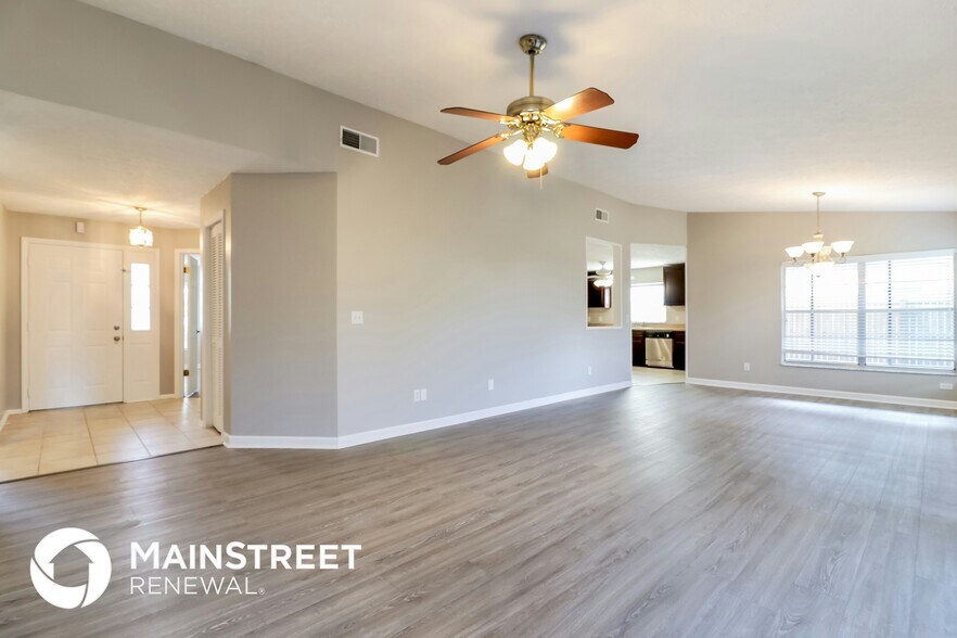 Building Photo - 1637 Pintail Ct