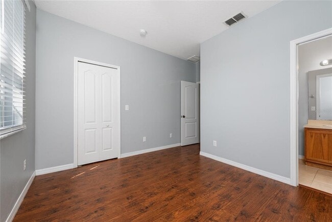 Building Photo - 9313 Jasmine Flower Ln