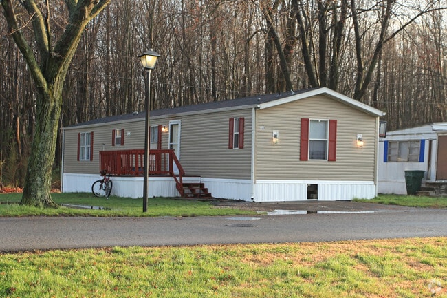 Holiday Mobile Home Park - Louisville, KY | Apartment Finder