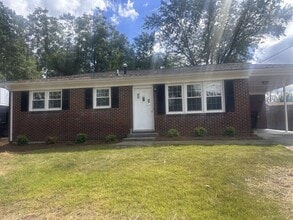 Building Photo - Appointment Only!!!