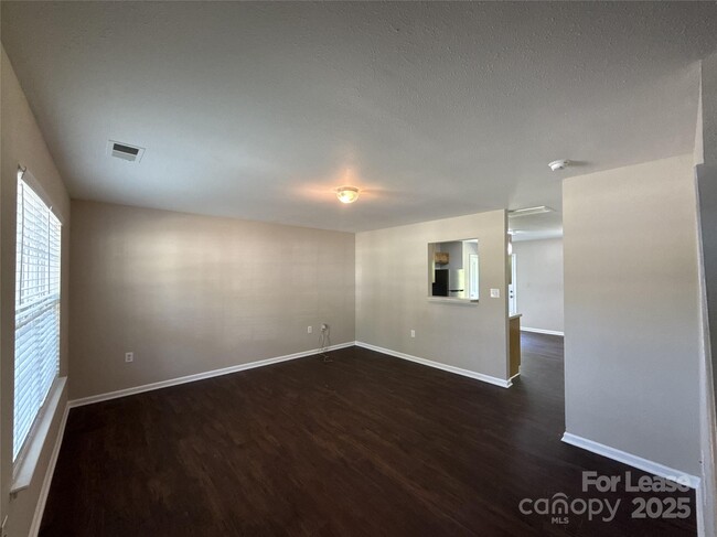 Building Photo - 5815 Kelden Walker Ln