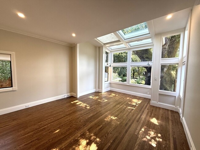 Building Photo - TIMELESS 1920s SPANISH COLONIAL FOUR BEDRO...