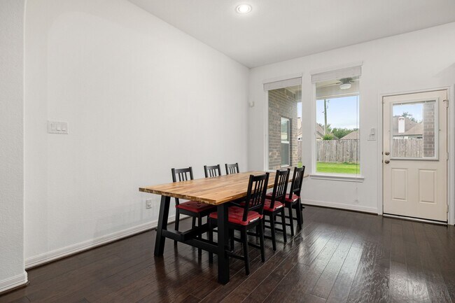 Building Photo - 10507 Angeline Springs Ln