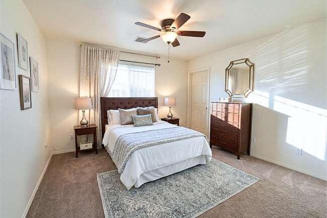 Building Photo - 8590 W Magnum Dr