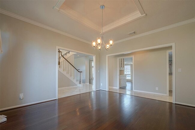 Building Photo - 15714 Sylvan Lake Dr