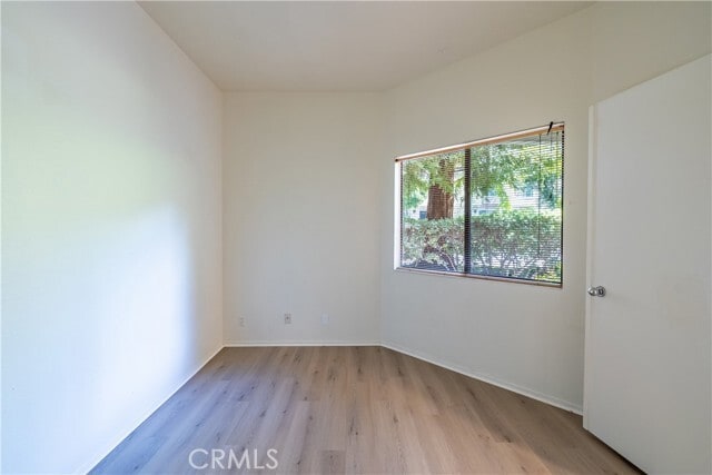 Building Photo - 5744 E Creekside Ave