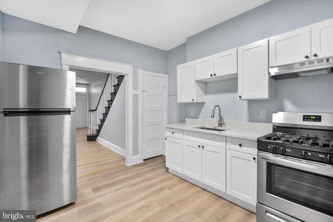 Building Photo - 3110 N Taylor St