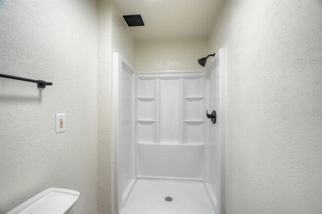 Building Photo - 9574 Darkwood St