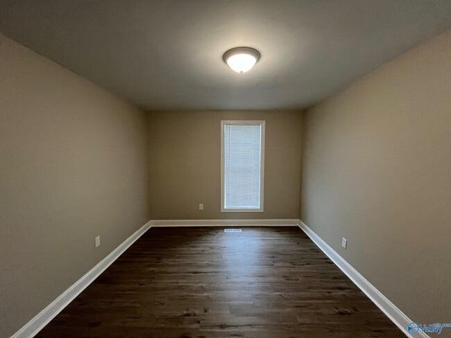 Building Photo - 1511 Danville Rd SW