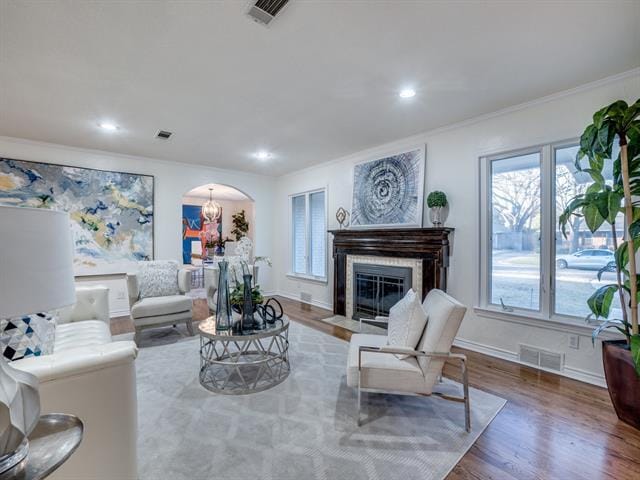 Building Photo - 6106 Meadow Crest Dr