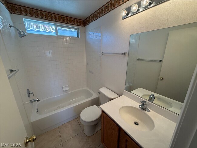 Building Photo - 9552 Delivery Ave