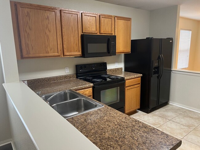 Building Photo - 5701 Capricorn Loop