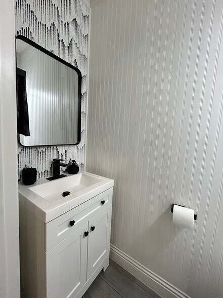 Building Photo - 2998 Clarity Ct