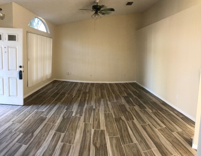 Building Photo - 3480 Fan Palm Blvd