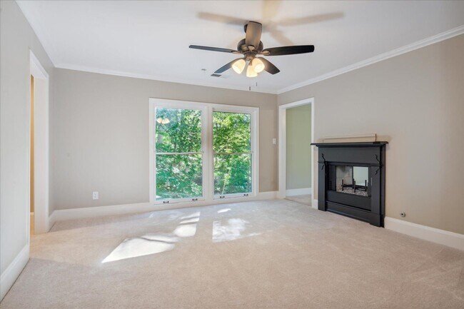 Building Photo - 439 Barbara Ln