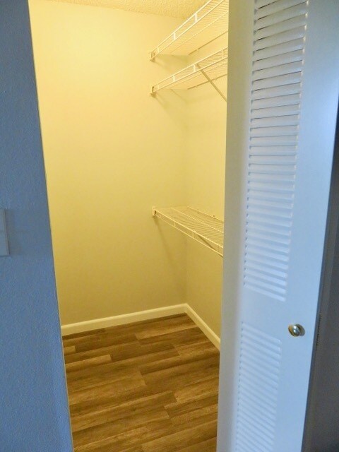 Building Photo - Great unit in Coral Springs