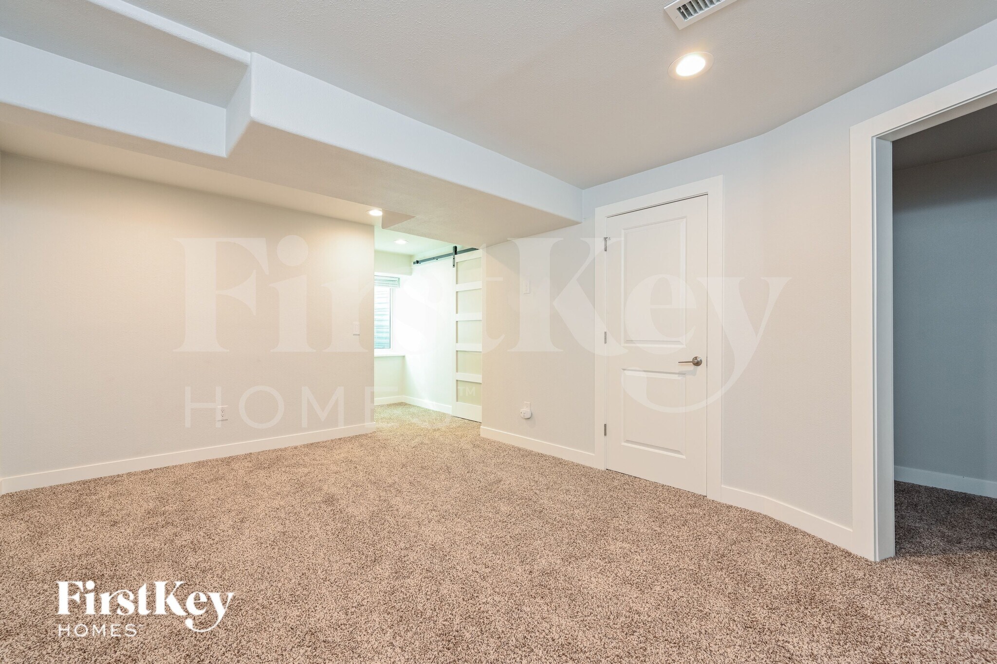 Building Photo - 3373 Holly Hock Ct