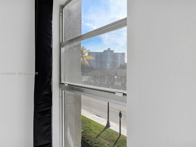 Building Photo - 201 178th Dr