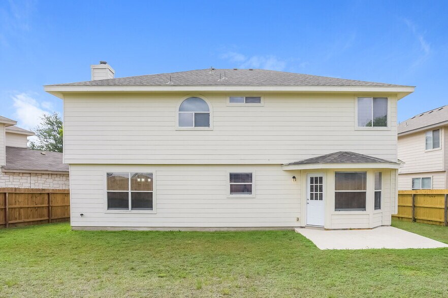 Building Photo - 9941 Pony Spur