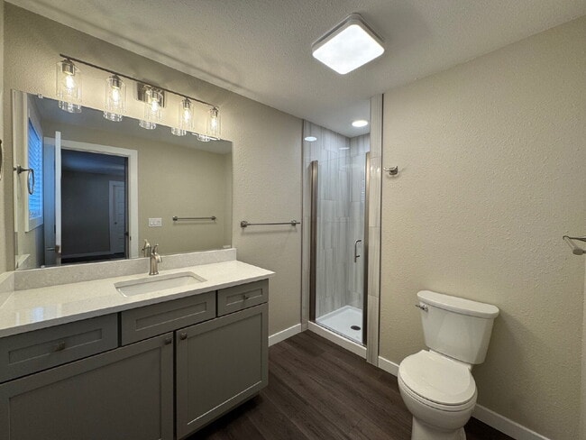 Building Photo - Charming Updated 3-Bed Oasis in Boulder with 2 Full Baths