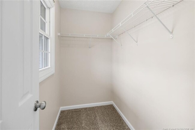 Building Photo - 3022 Burton Dr