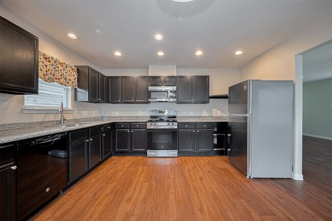 Building Photo - 6026 Stockholm Ct