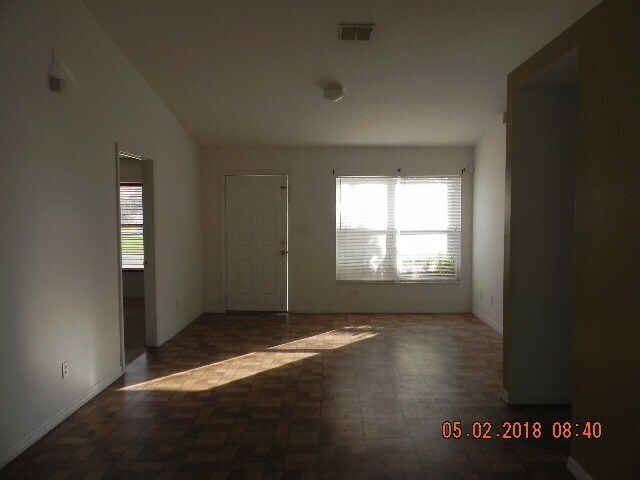 Building Photo - Single Family Home in BVL, Kissimmee