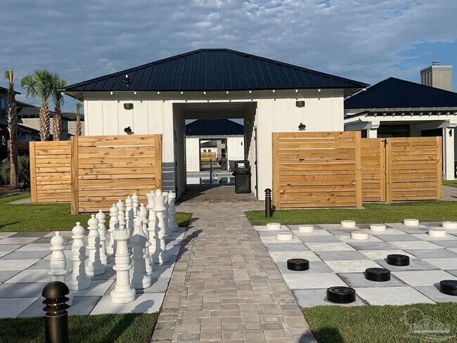 Building Photo - 13833 Red Drum Ct