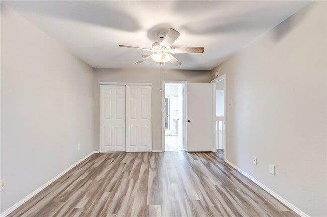 Building Photo - 6415 Jennings Dr