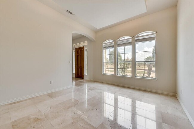 Building Photo - 1271 Carl Dr