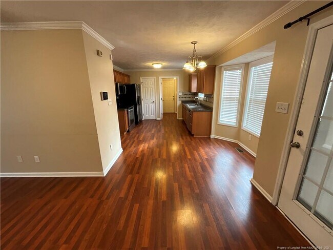 Building Photo - 2460 Saltwood Rd