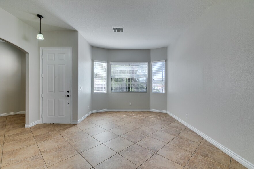Building Photo - 1404 Pullman Pointe Ct