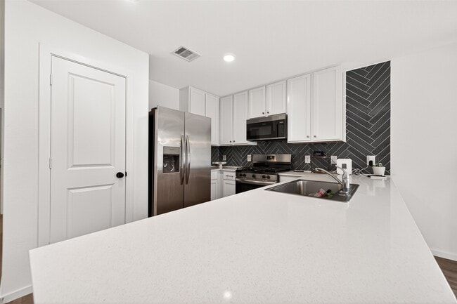 Building Photo - 18634 Scopello Dr