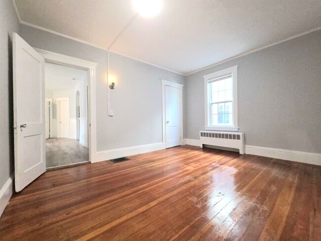 Building Photo - 48-50 Prince St