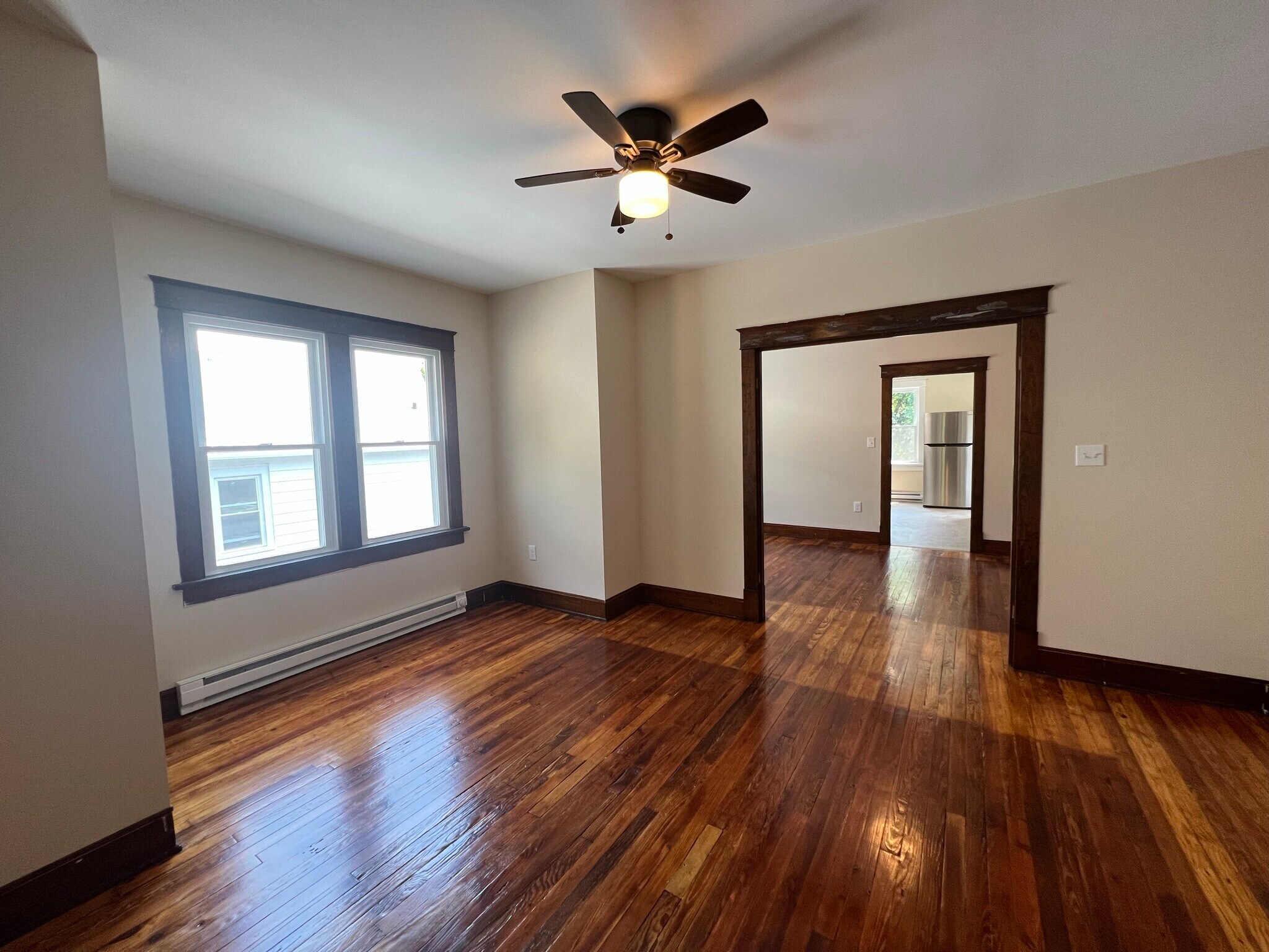 Living Room - 3007 S Main St