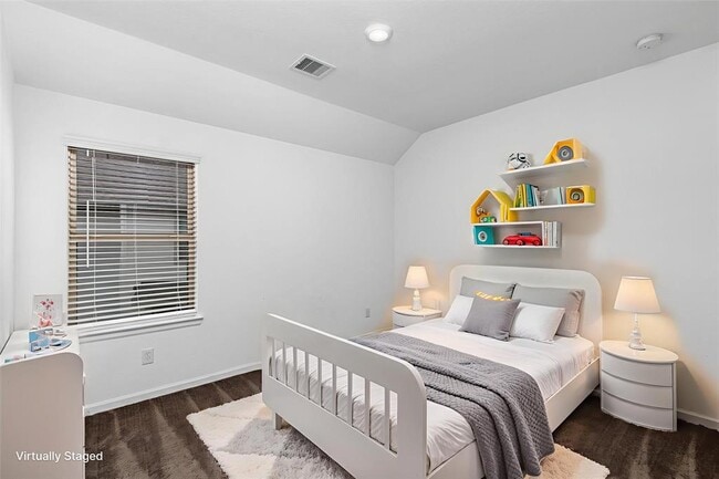 Building Photo - 650 Aspen Falls Ct